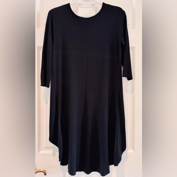 Kim & Cami Half Sleeve High-Low Hem Knotted Front Tunic – Black, Size Small - Picture 13 of 15